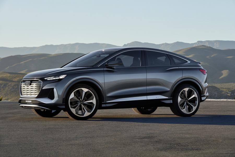 Audi Q4 Sportback e-tron Concept 2020 года  (фото 19 из 59)